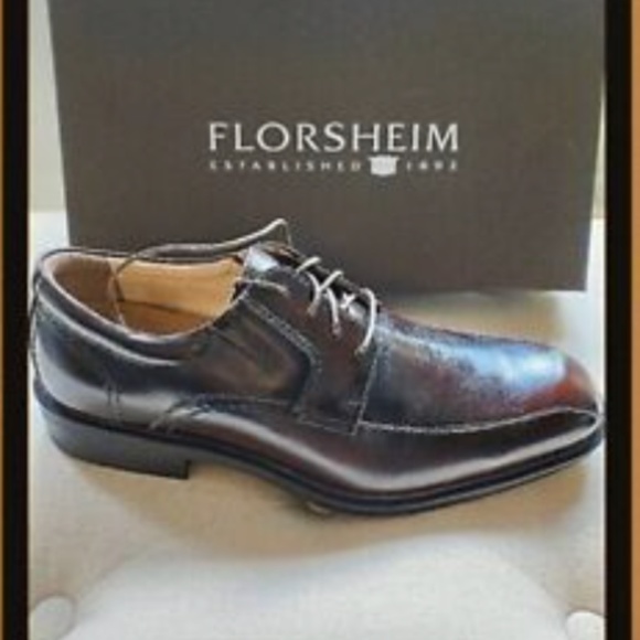 Florsheim Mens Brown Dress Shoes Size 10 US